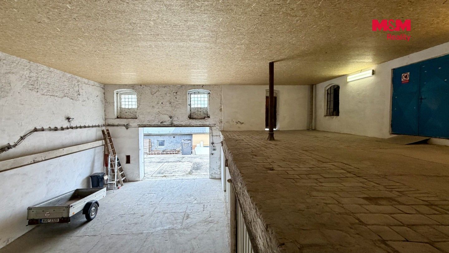 Pronájem sklad - Říční, Louny, 204 m² - 5