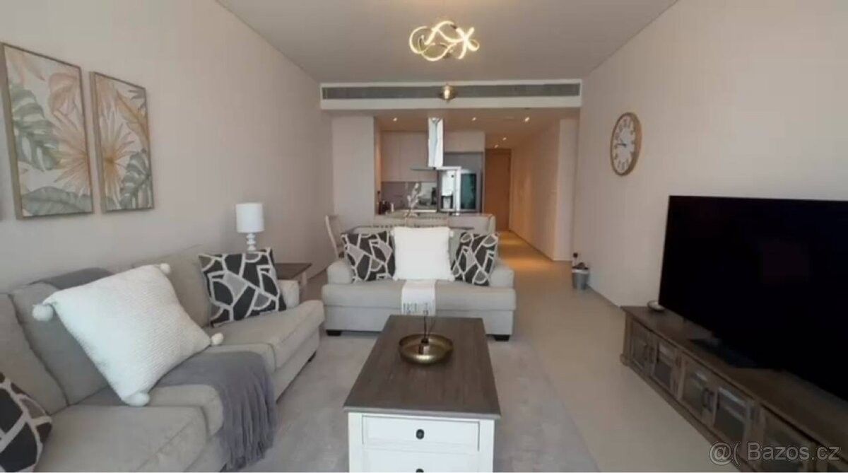 Prodej byt - 987 66, Zahraničí