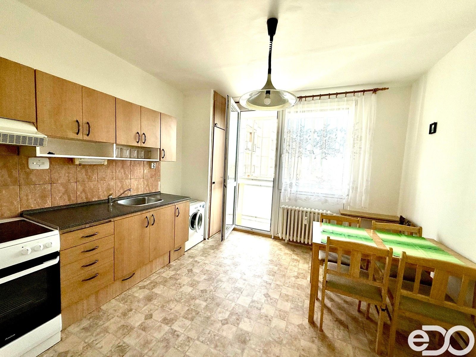 Pronájem byt 1+1 - Brožíkova, Hradec Králové, 44 m²