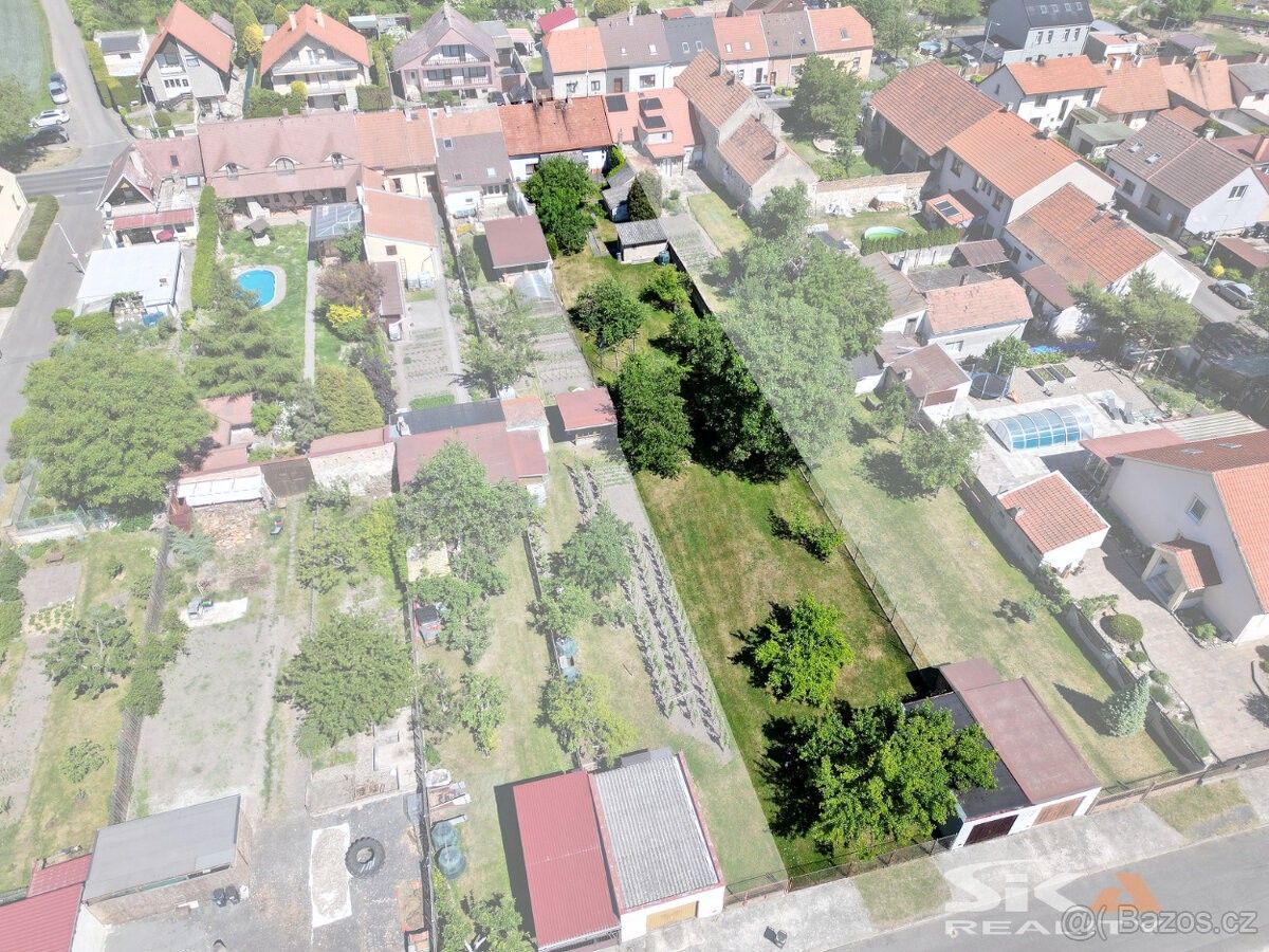 Rodinné domy, Louny, 440 01 - 2