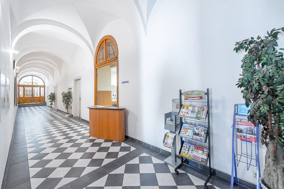 Kancelář · 362 m² · Praha - 4