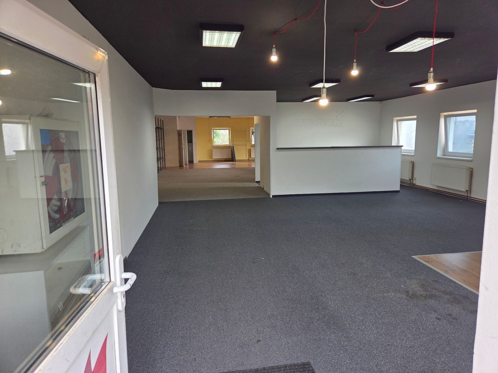 Obchodní prostory, K Žižkovu, Praha - Vysočany, 186 m² - 1
