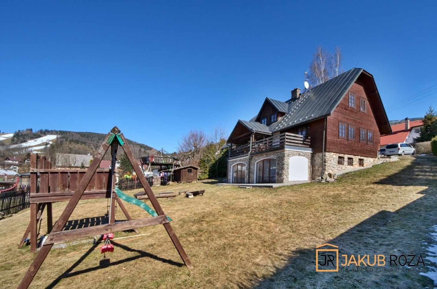 Ubytovací zařízení, Černý Důl, 377 m²