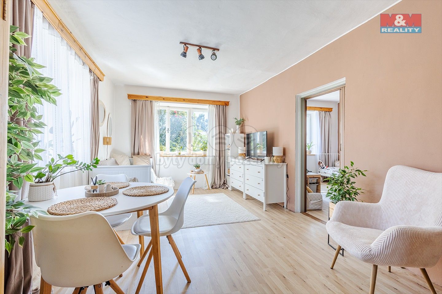 Prodej rodinný dům - Rumburských hrdinů, Nový Bor, 240 m² - 5