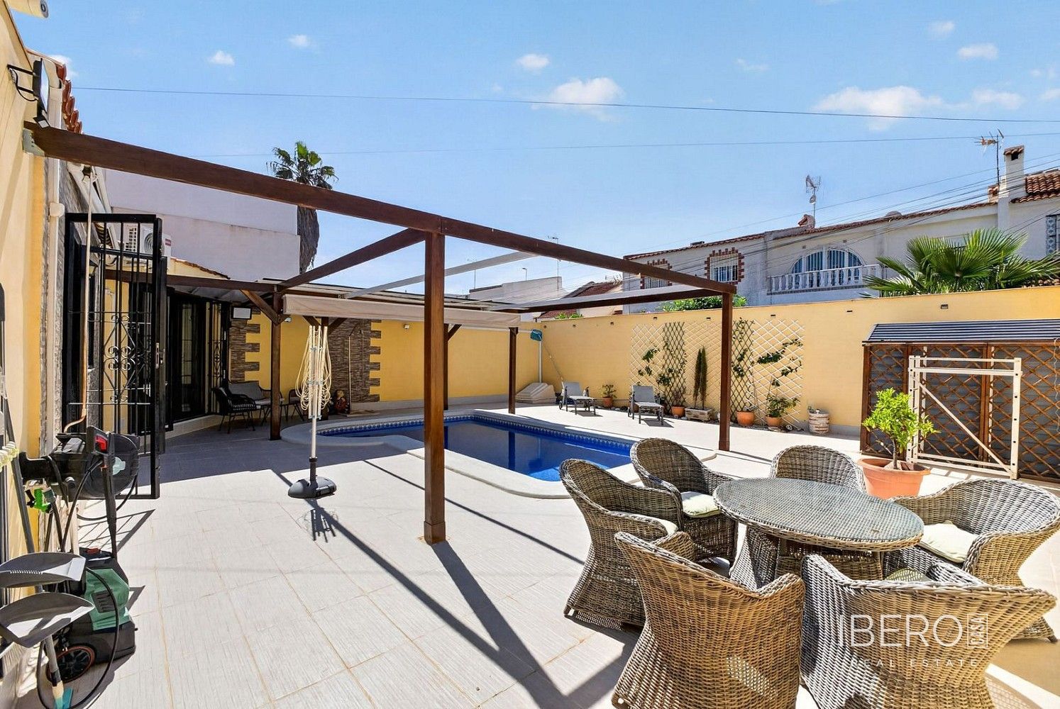 Prodej rodinný dům - Torrevieja, ES, 130 m² - 5