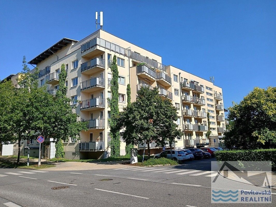 1+kk, Praha - Hostivař, okres Praha 15, Hlavní město Praha, 33 m² - 1