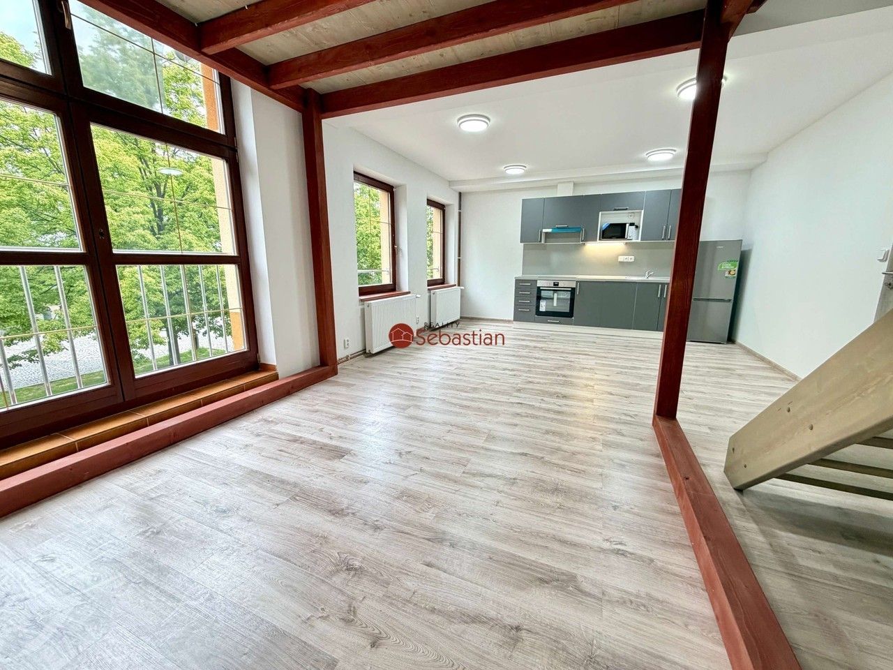 Byt 1+kk · 60 m² · náměstí Míru, Litvínov - 4