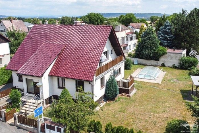 Prodej dům - Jizerní Vtelno, 350 m²
