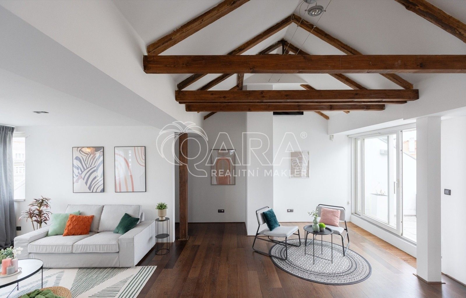 Pronájem byt 4+kk - Bělocerkevská, Praha, 146 m²