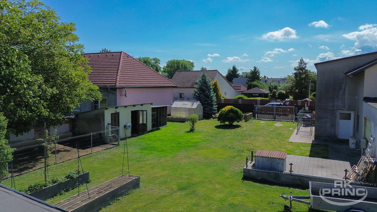 Rodinné domy, Luční, Tišice, 240 m²