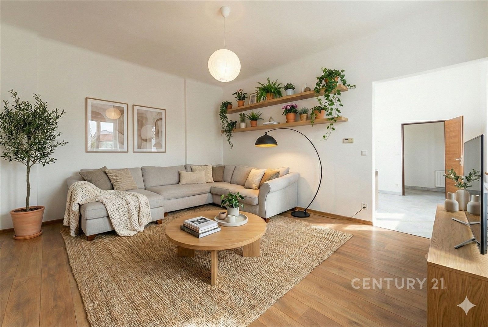 4+kk, Pernerova 326, Praha, 99 m²