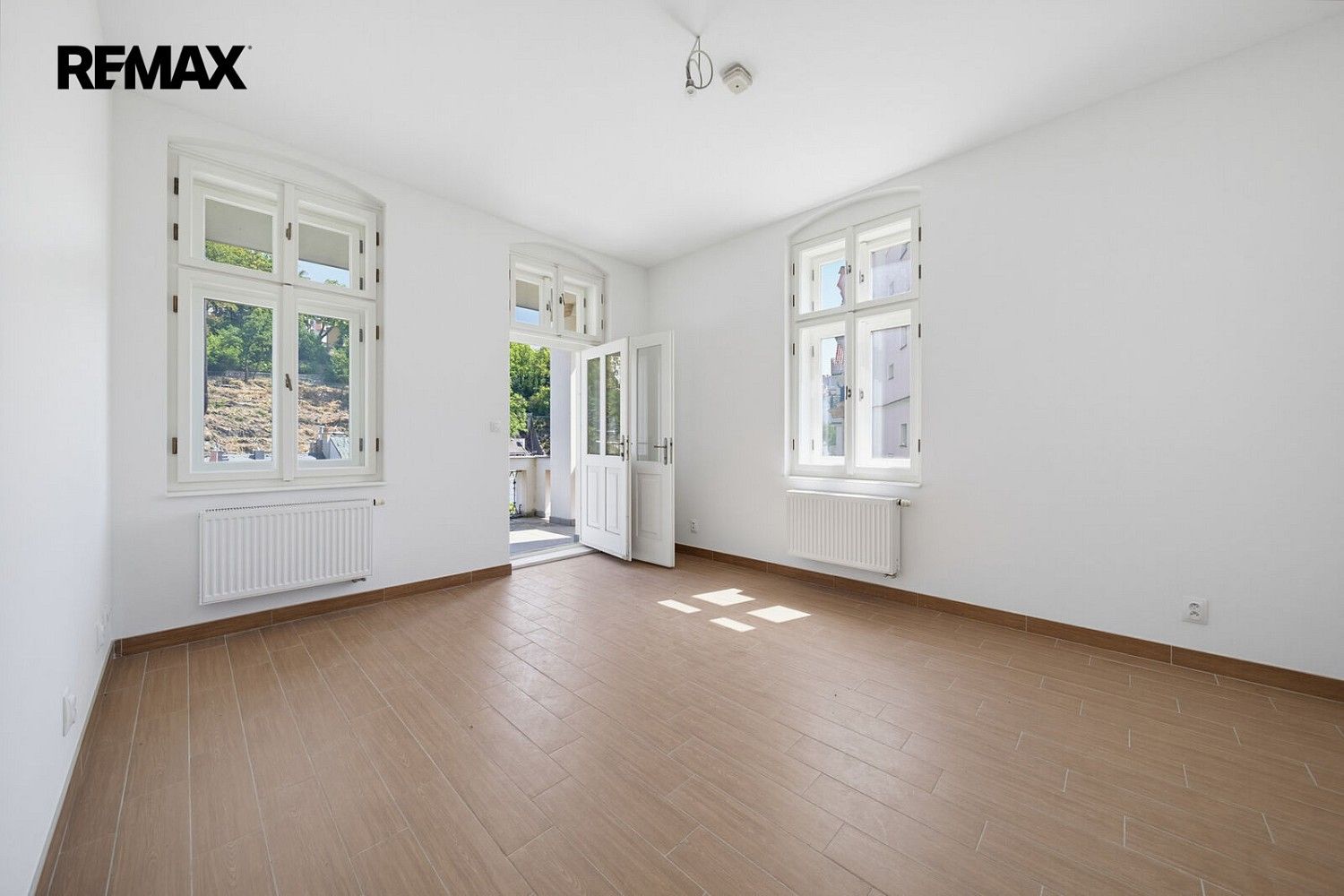 Ubytovací zařízení · 350 m² · Karlovy Vary, Karlovarský kraj - 4