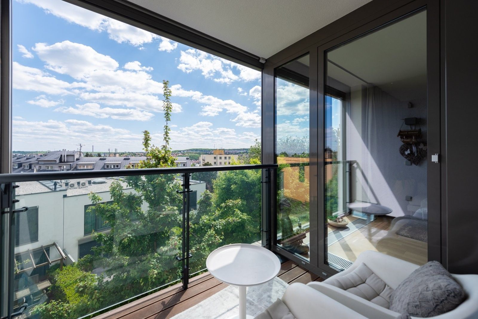 Pronájem byt 2+kk - Zdíkovská, Praha, 75 m²