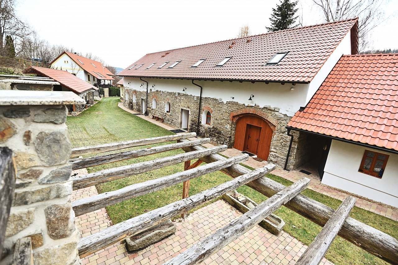 Chaty, Krásná Hora nad Vltavou - Vletice, Středočeský kraj