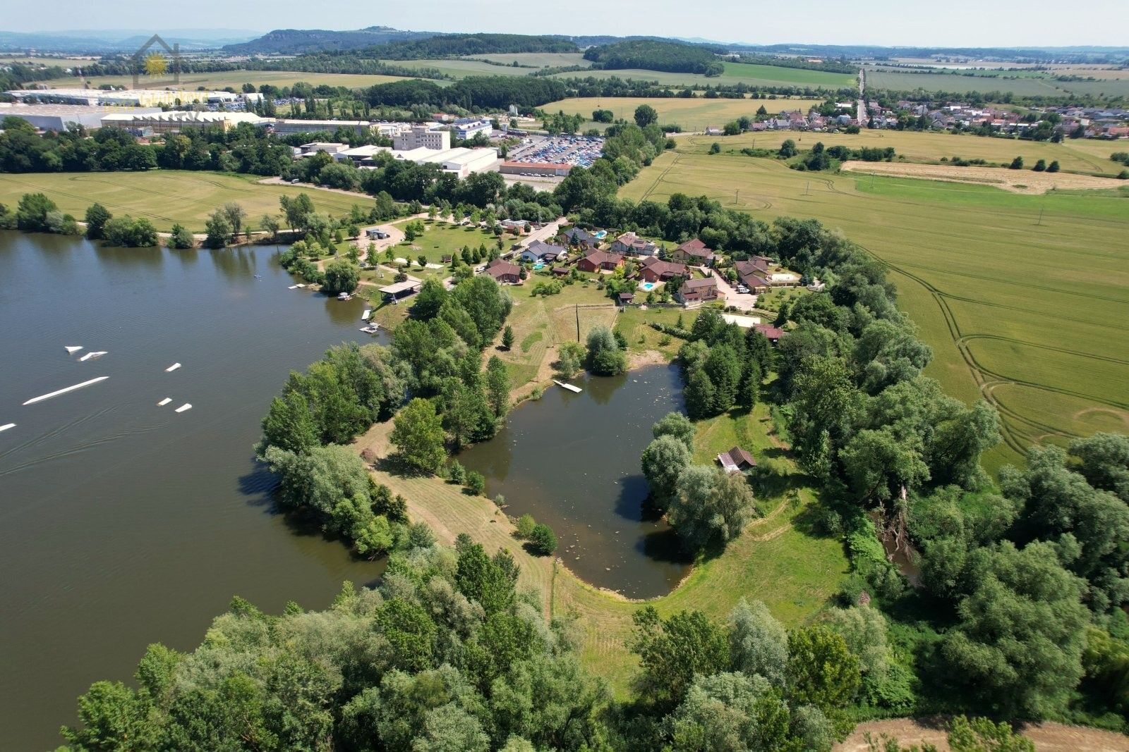 Rybníky, K Pískovně, Mnichovo Hradiště, 8 m²