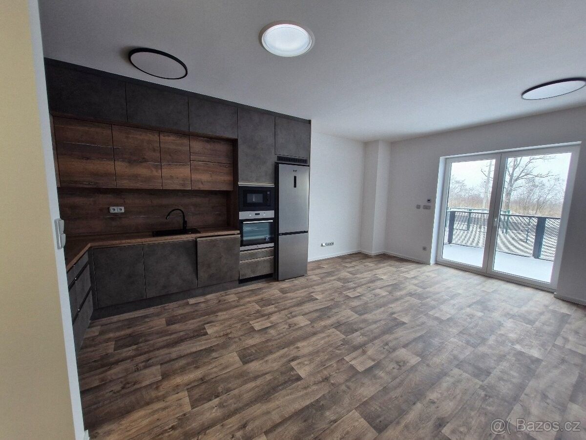 Byty, Znojmo, 669 02