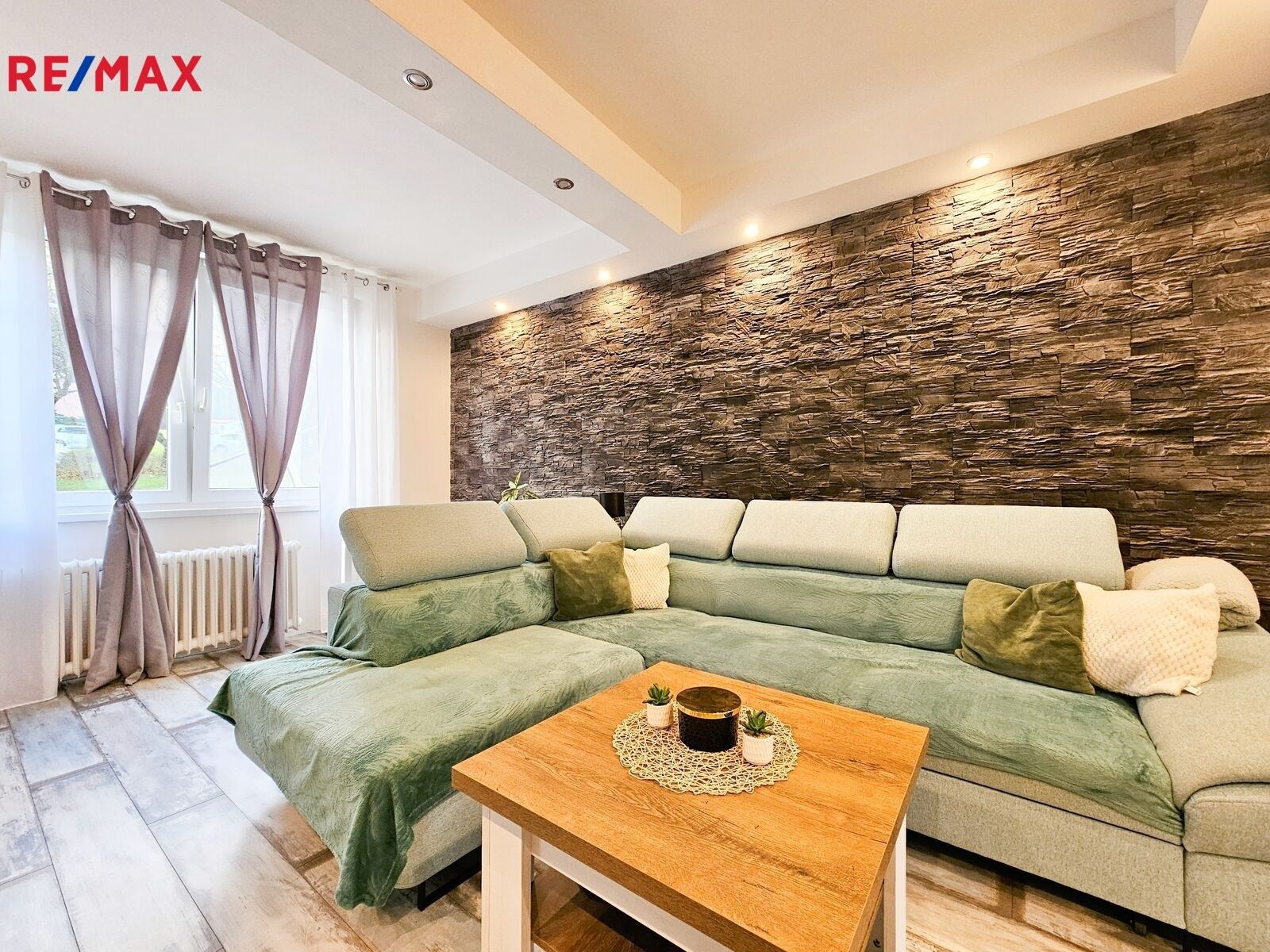 Prodej byt 3+1 - Školní 496, Klášterec nad Ohří, 70 m²