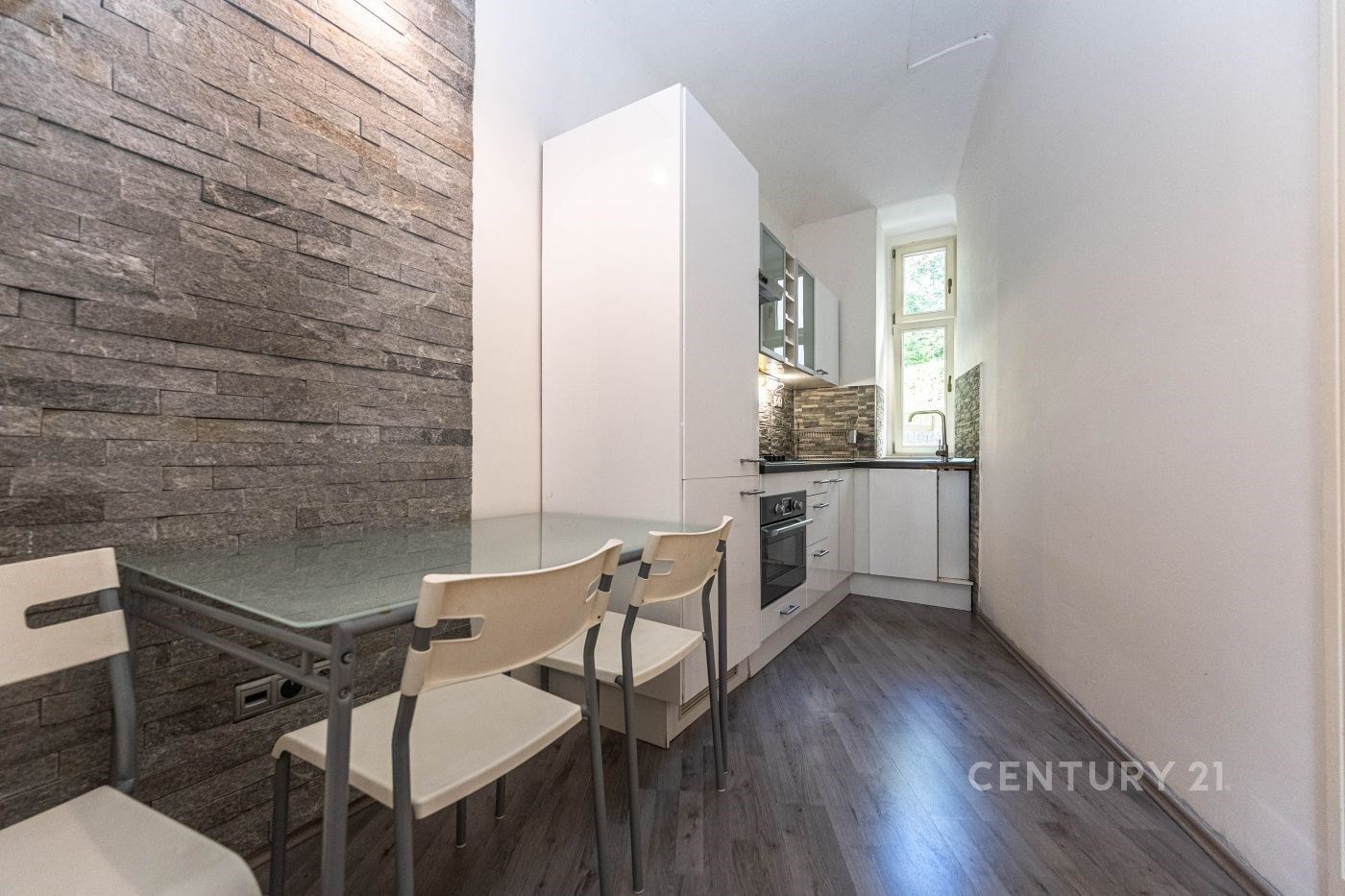 Prodej byt 2+kk - Mrázovka, Praha, 49 m²