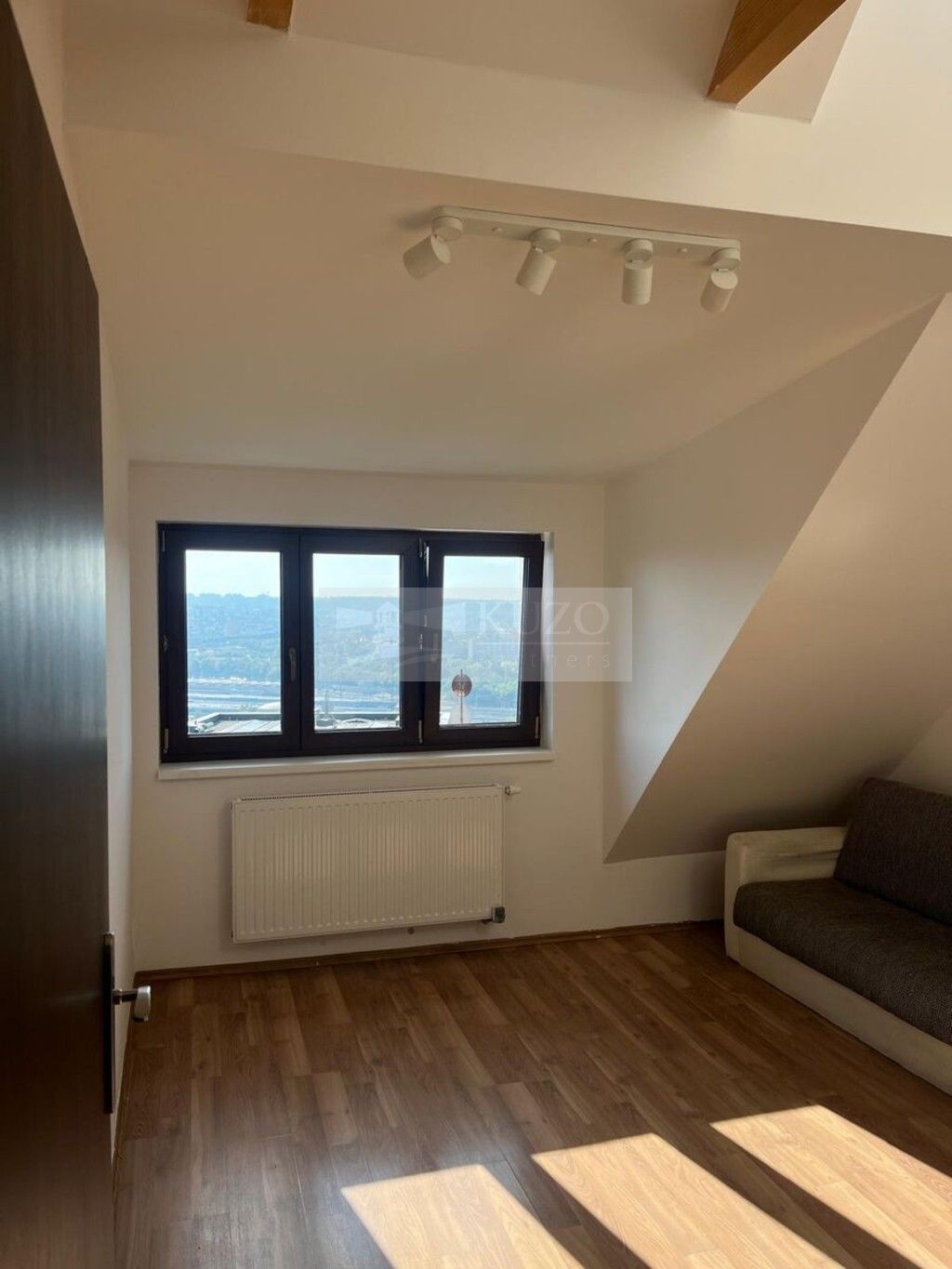 2+kk, Pod Sychrovem I, Praha Michle, 30 m² - 2