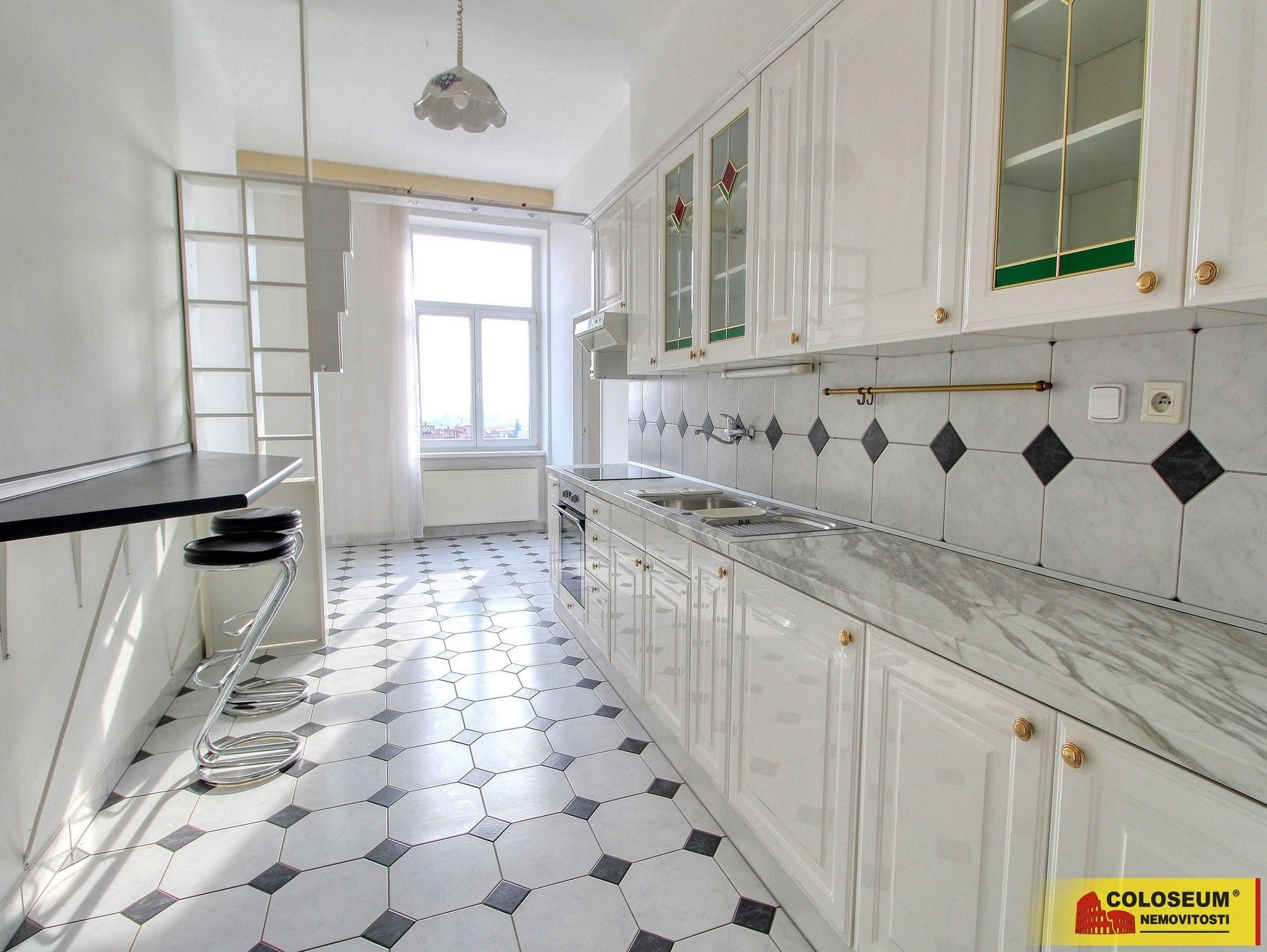 Byt 3+1 · 96 m² · náměstí Republiky, Znojmo - 3