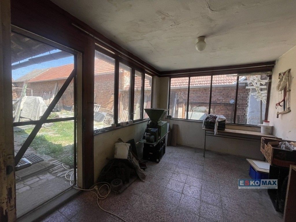 Prodej rodinný dům - Hlavní, Šakvice, 200 m²