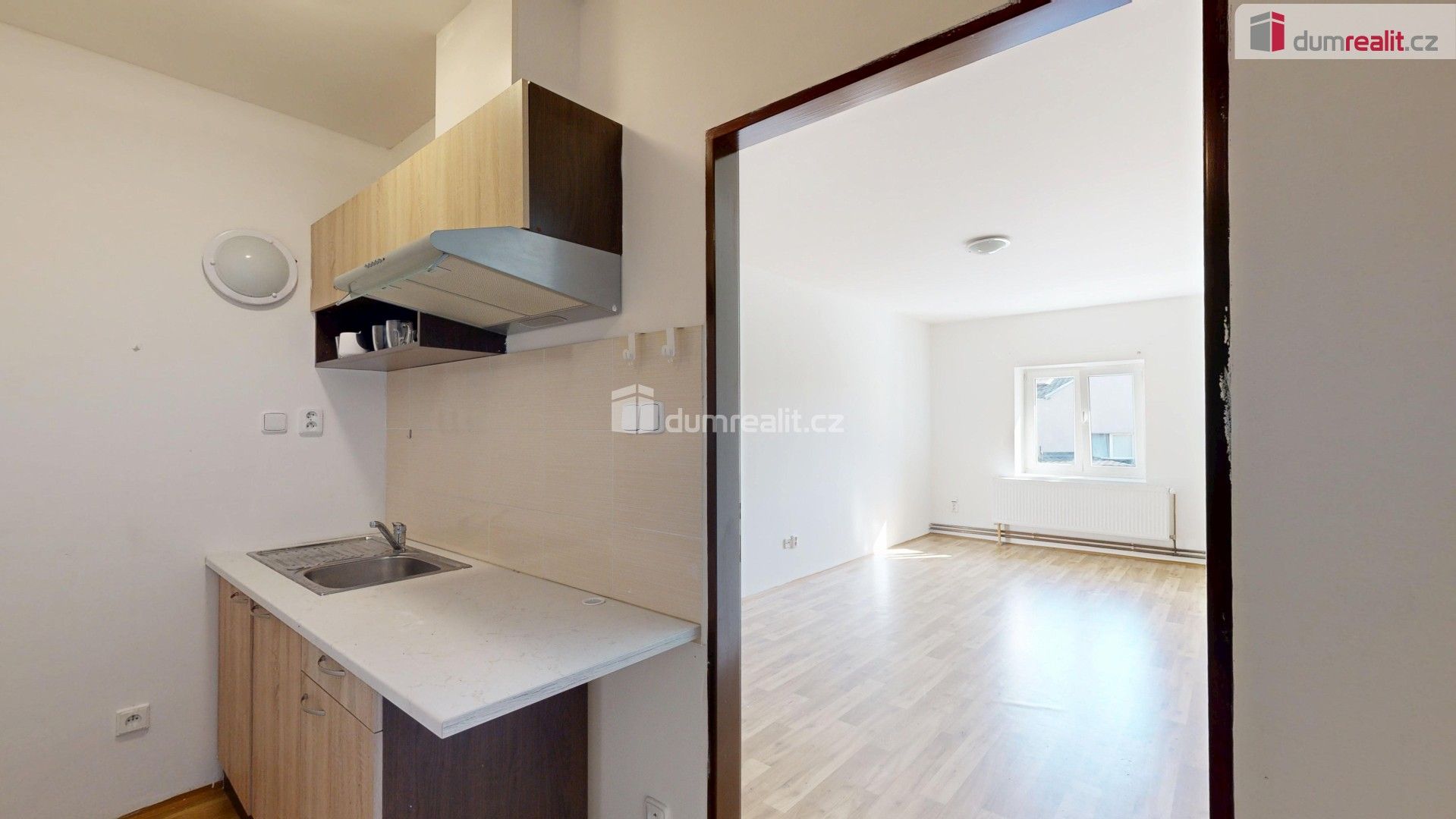 1+1, Podvihovská, Opava, 37 m²