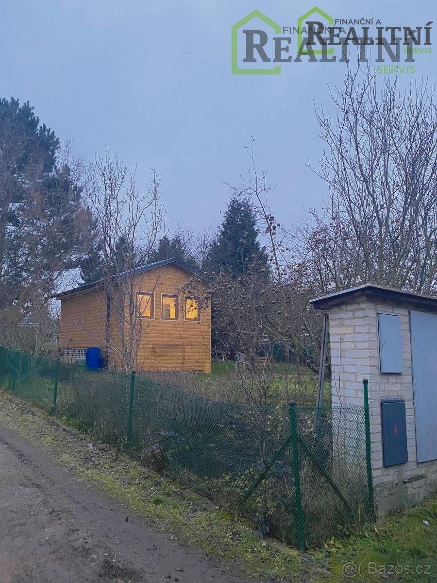 Chaty, Praha, 198 00