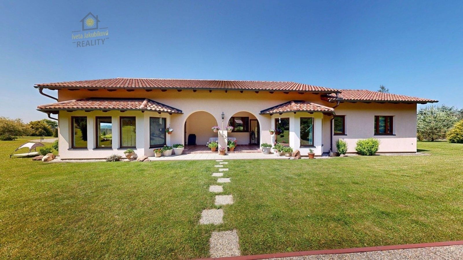 Prodej rodinný dům - Podbrdy, 889 m²