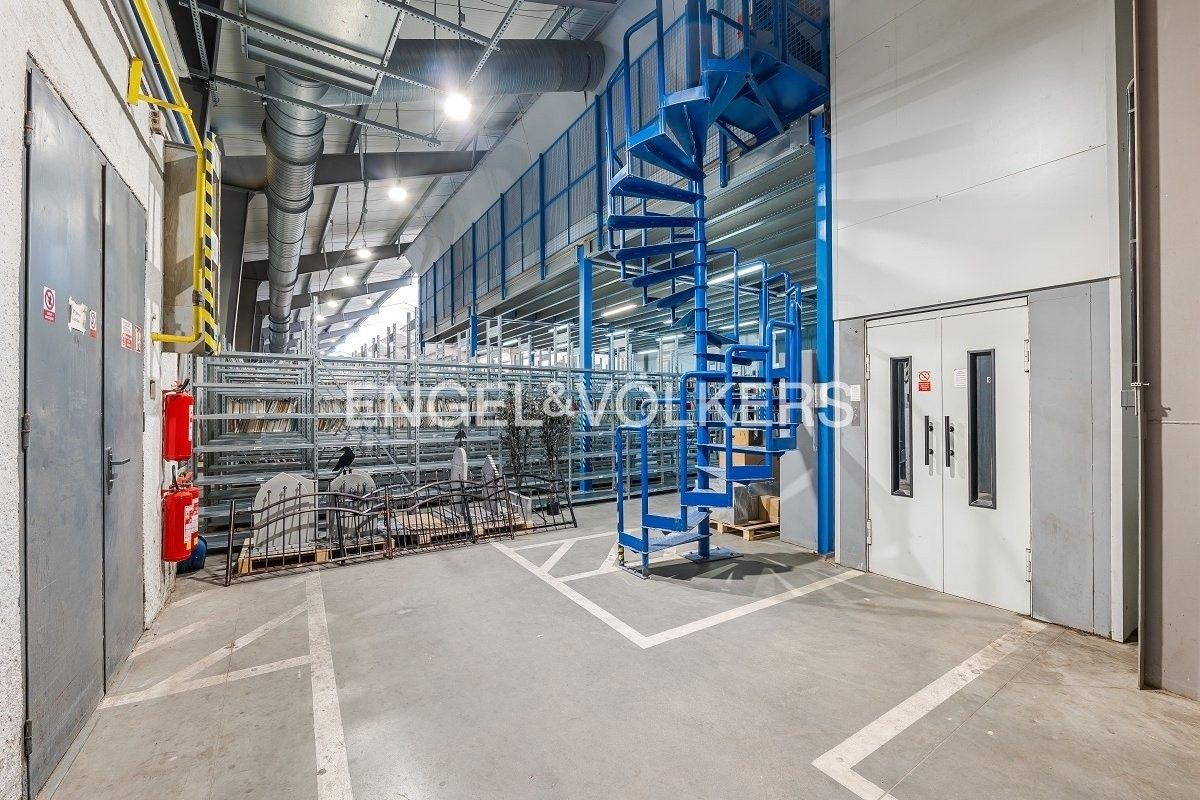 Pronájem sklad - U továren, Praha, 1 m²