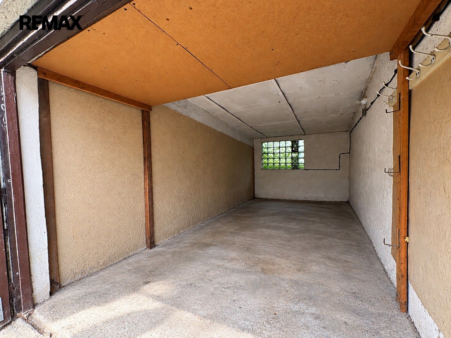 Garáže, V podhájí 629, Praha Podolí, 16 m² - 2