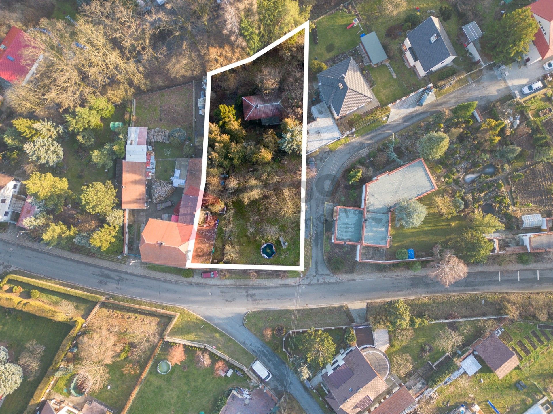 Prodej pozemek pro bydlení - Družec