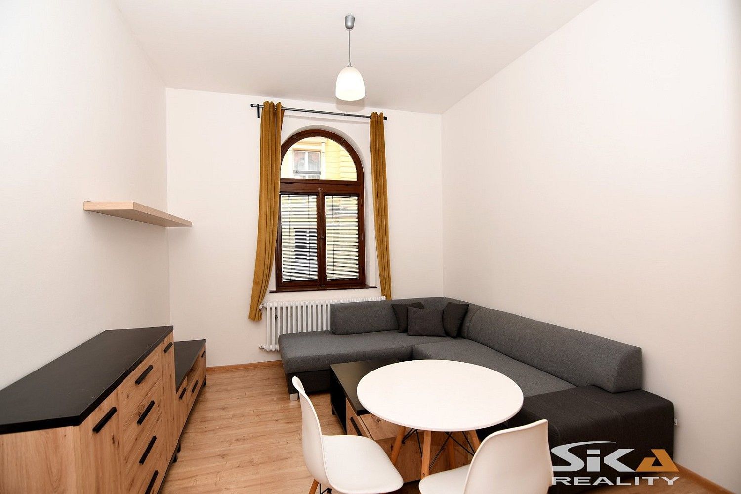 1+kk, Louny, 25 m² - 1