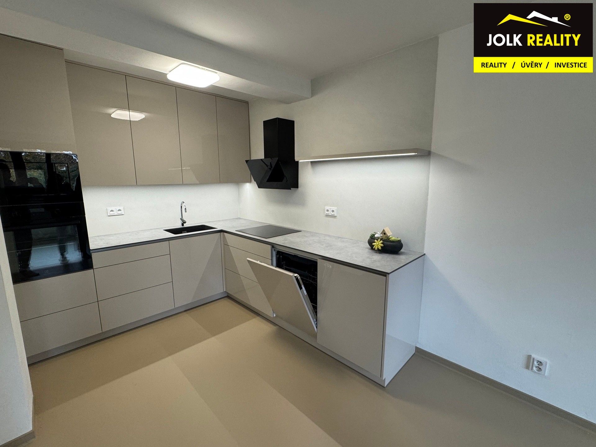 3+kk, Rooseveltova, Opava, 91 m²