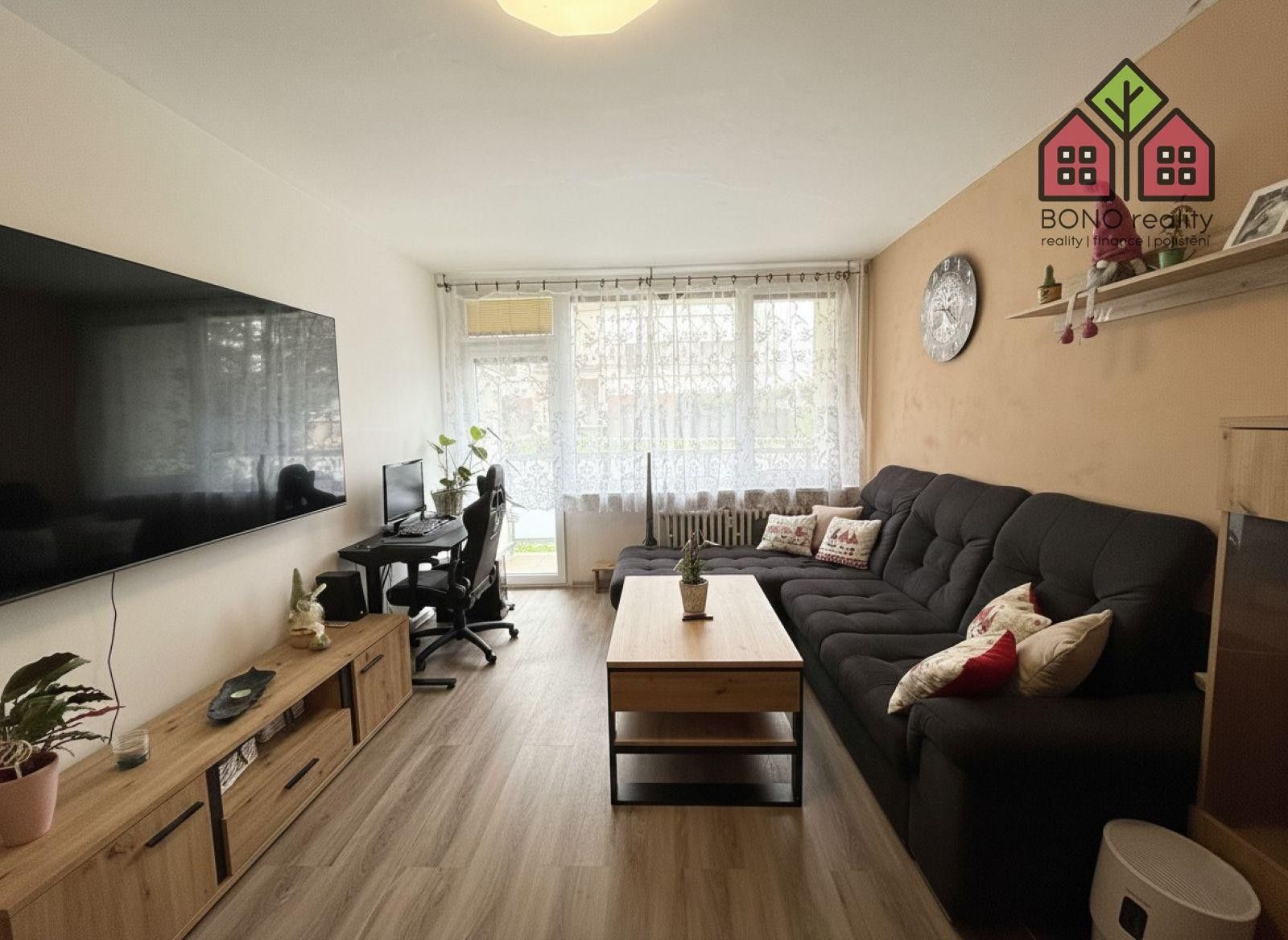 Prodej byt 2+1 - Na sídlišti, Čížkovice, 57 m²