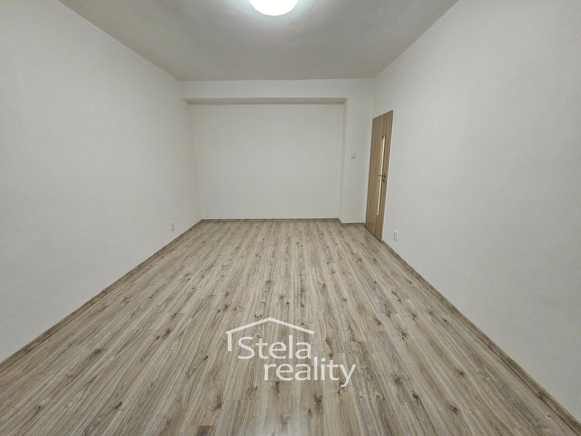 Pronájem byt 1+1 - Břidličná, 34 m²