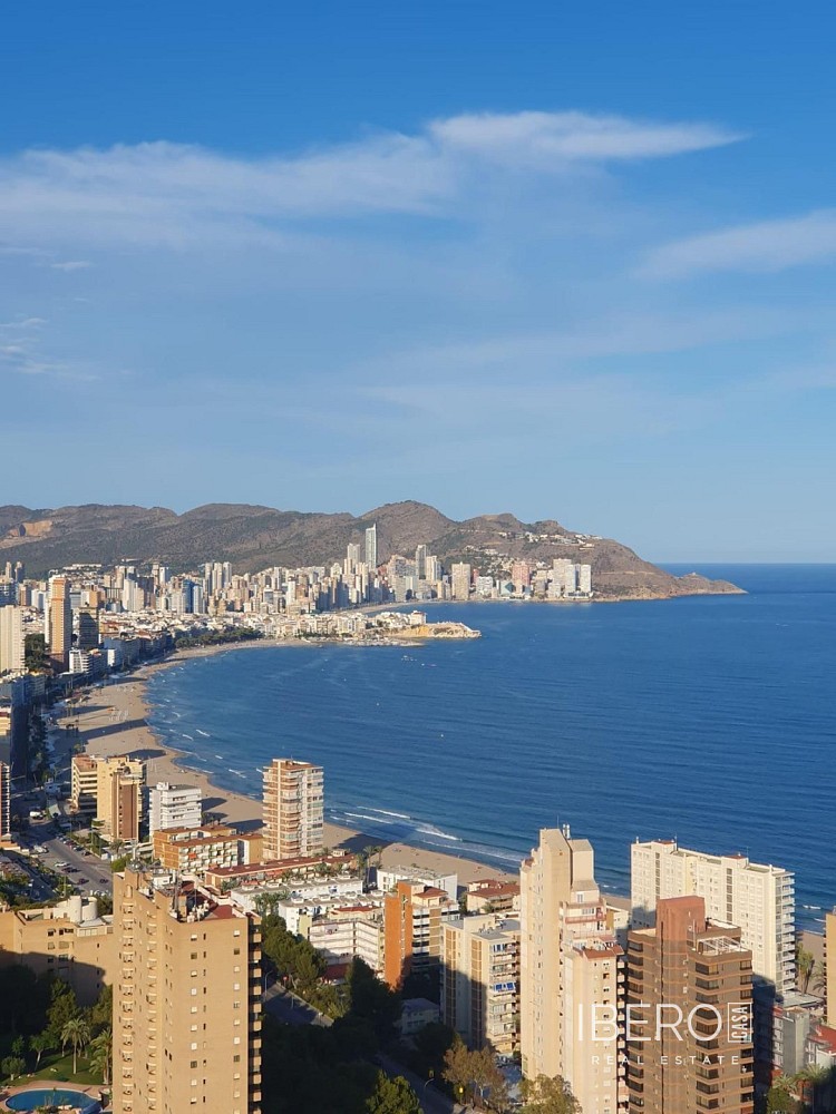 Byt 4+kk · 85 m² · Benidorm, Španělsko - 4