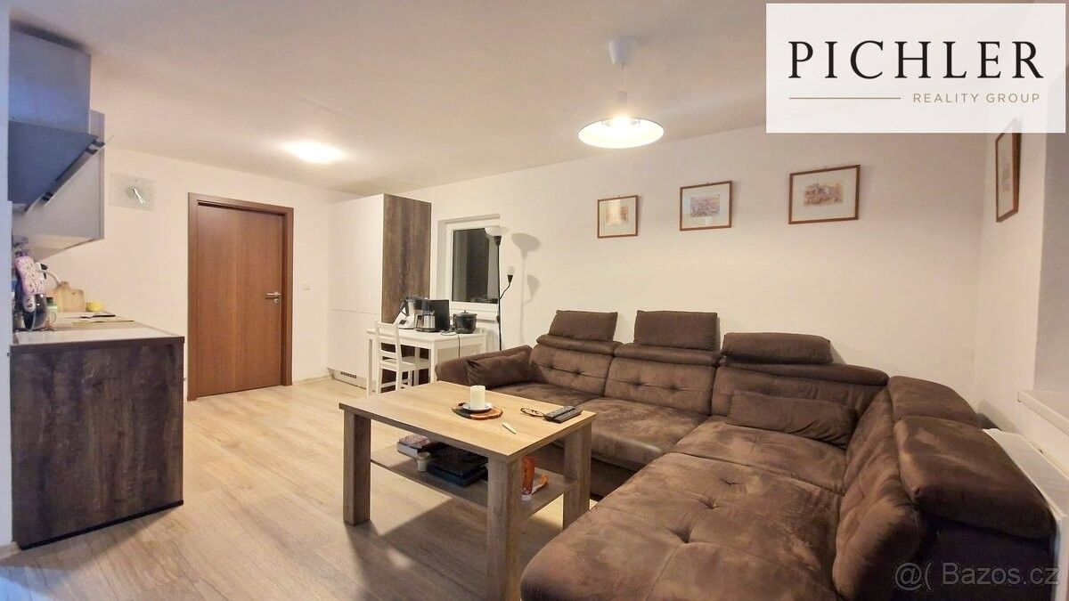 Byty, Karlovy Vary, 360 01