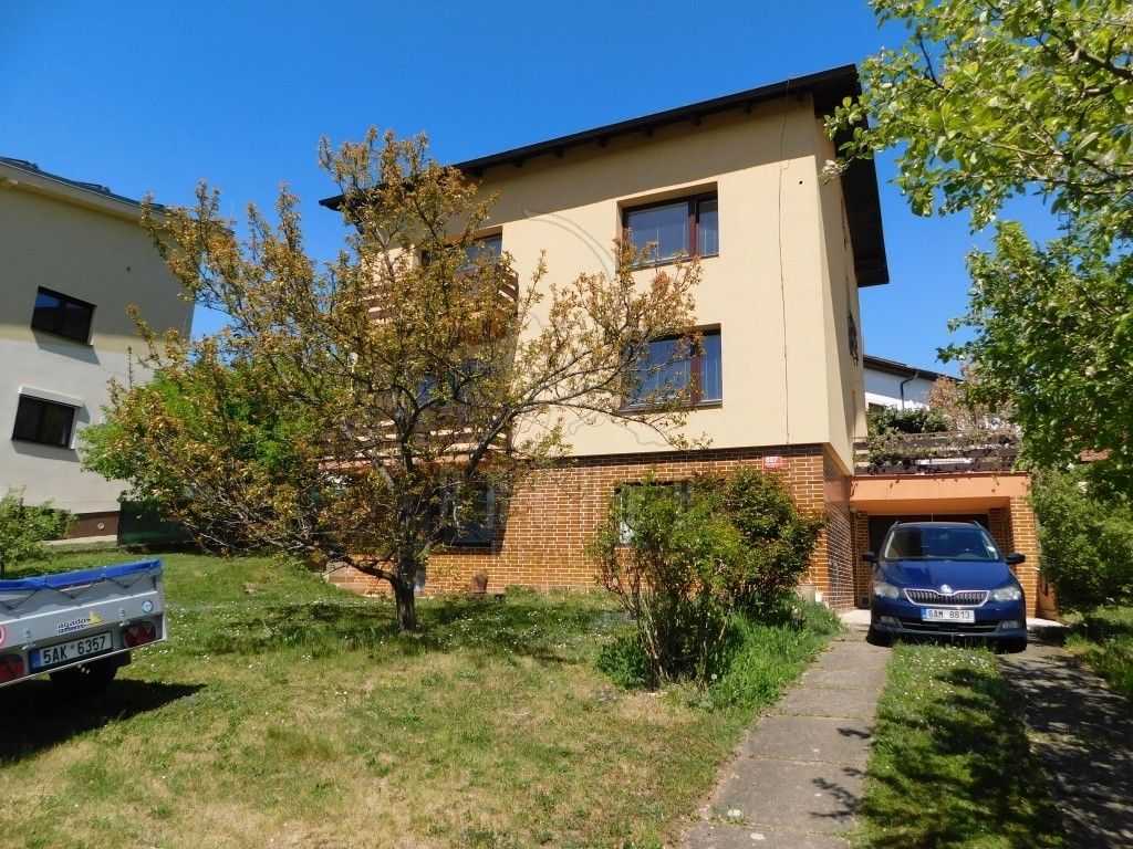 Rodinné domy, Rtyňská 807, Praha Dolní Počernice, 231 m² - 1