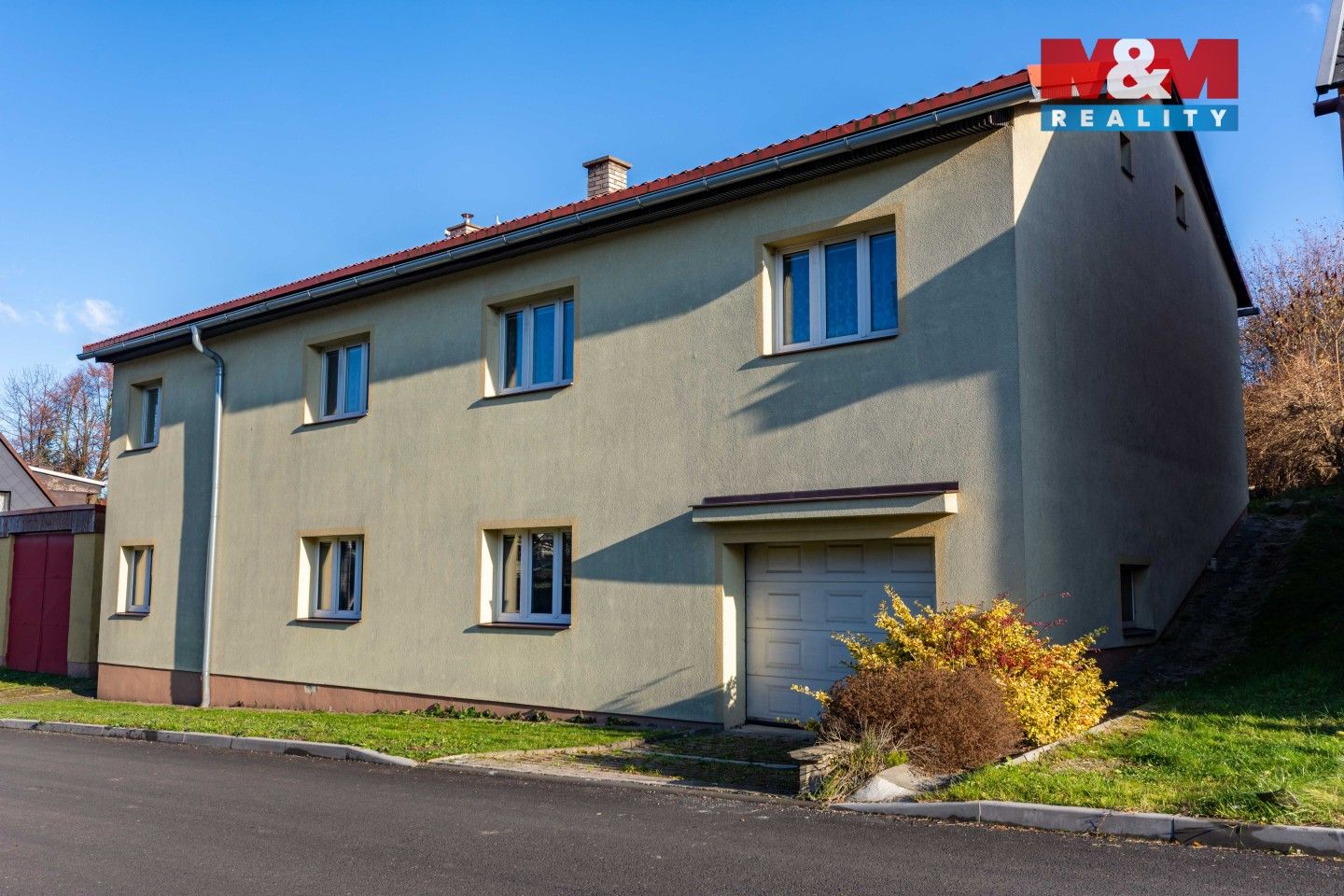 Rodinný dům, 300 m²