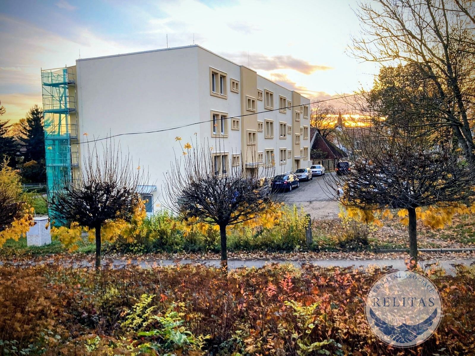 3+1, Ke Kostelu, Třebotov, 63 m²