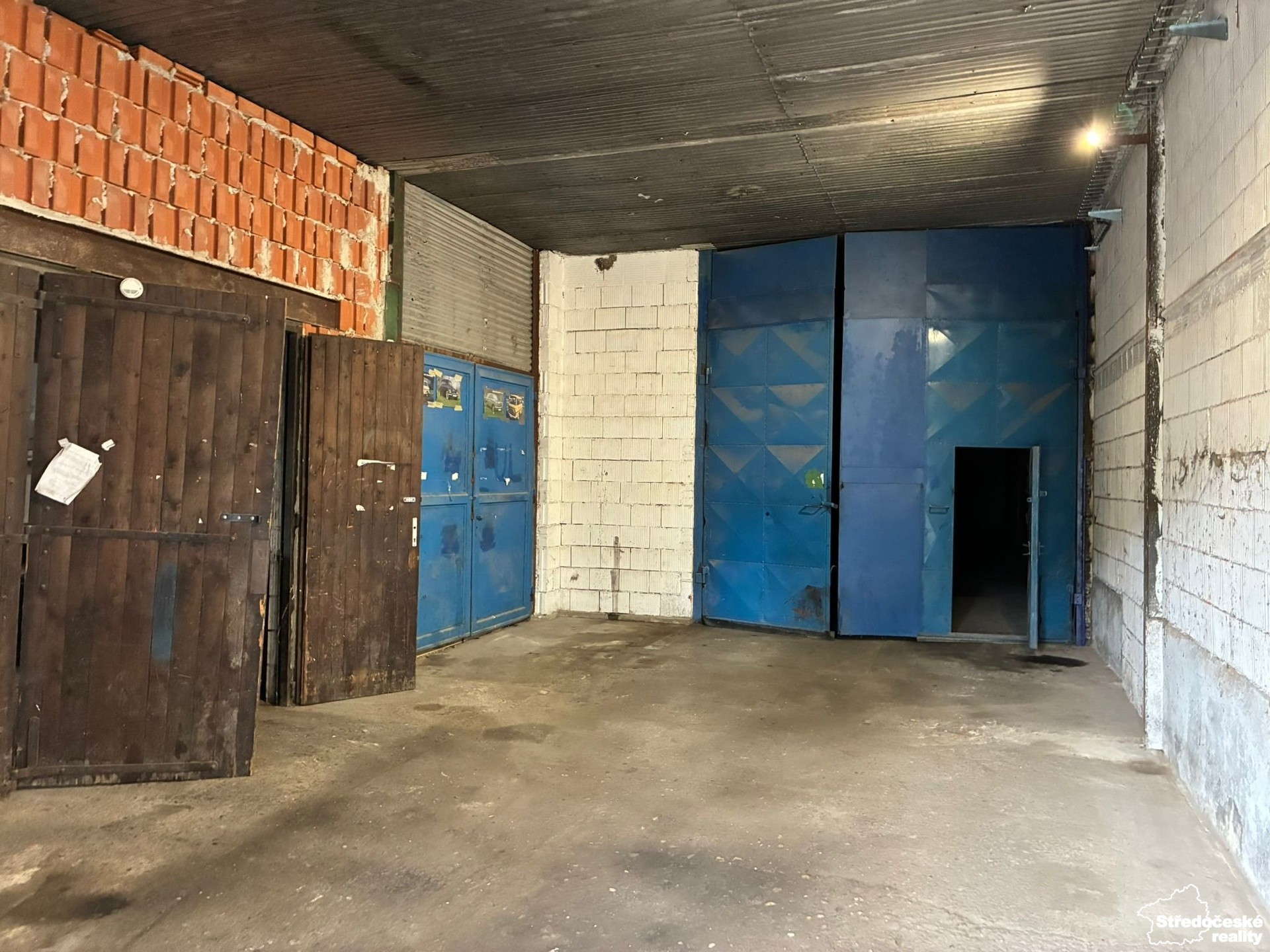 Sklad · 1 244 m² · Slapy - 4