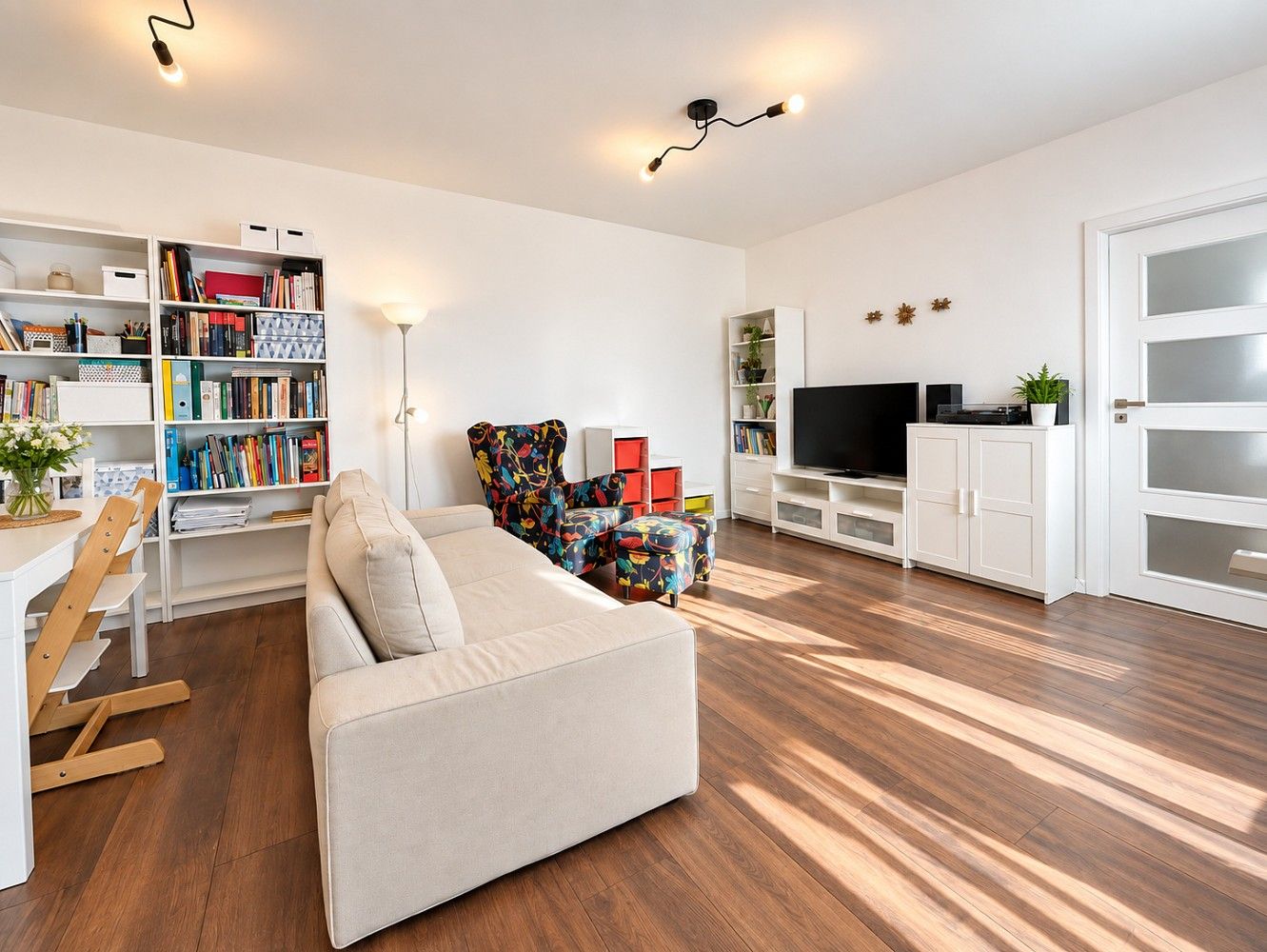 Byt 4+kk · 91 m² · Praha - Újezd nad Lesy, okres Praha 21, Hlavní město Praha - 4