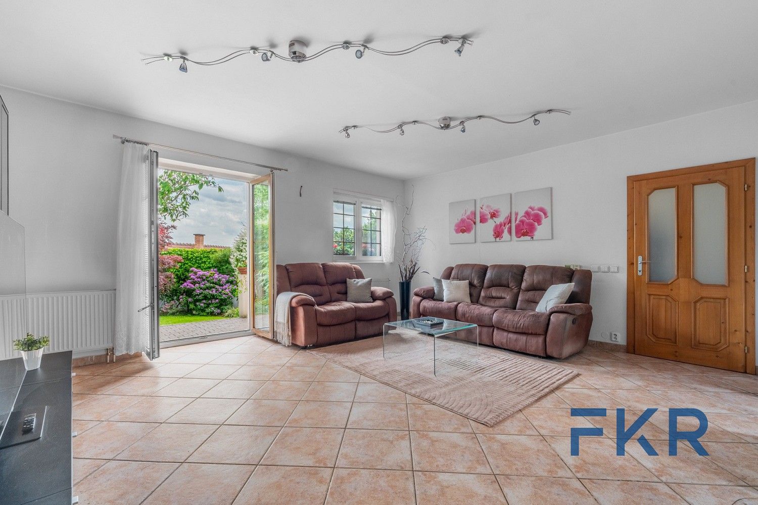 Rodinný dům · 242 m² · Praha - Dolní Počernice, okres Praha 14, Hlavní město Praha - 4