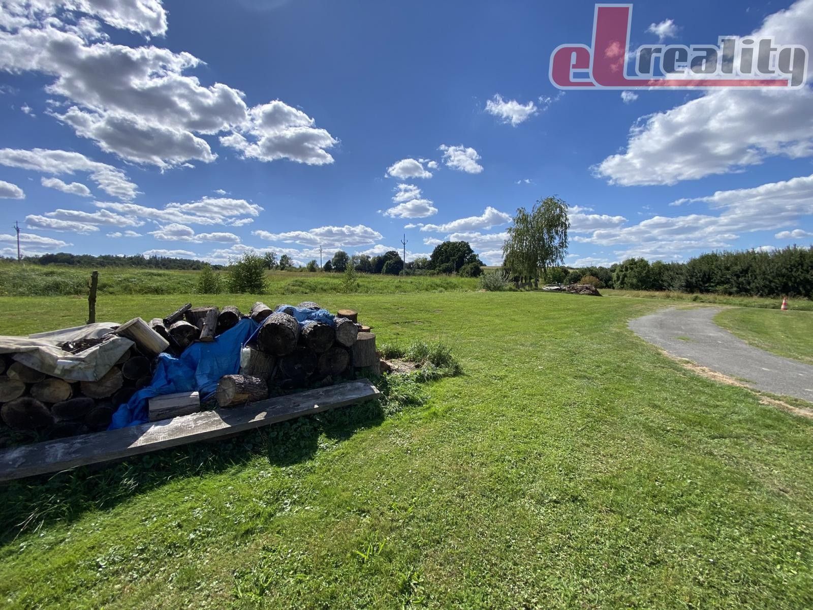 Prodej pozemek pro bydlení - Polom, Přerov, 1 297 m²