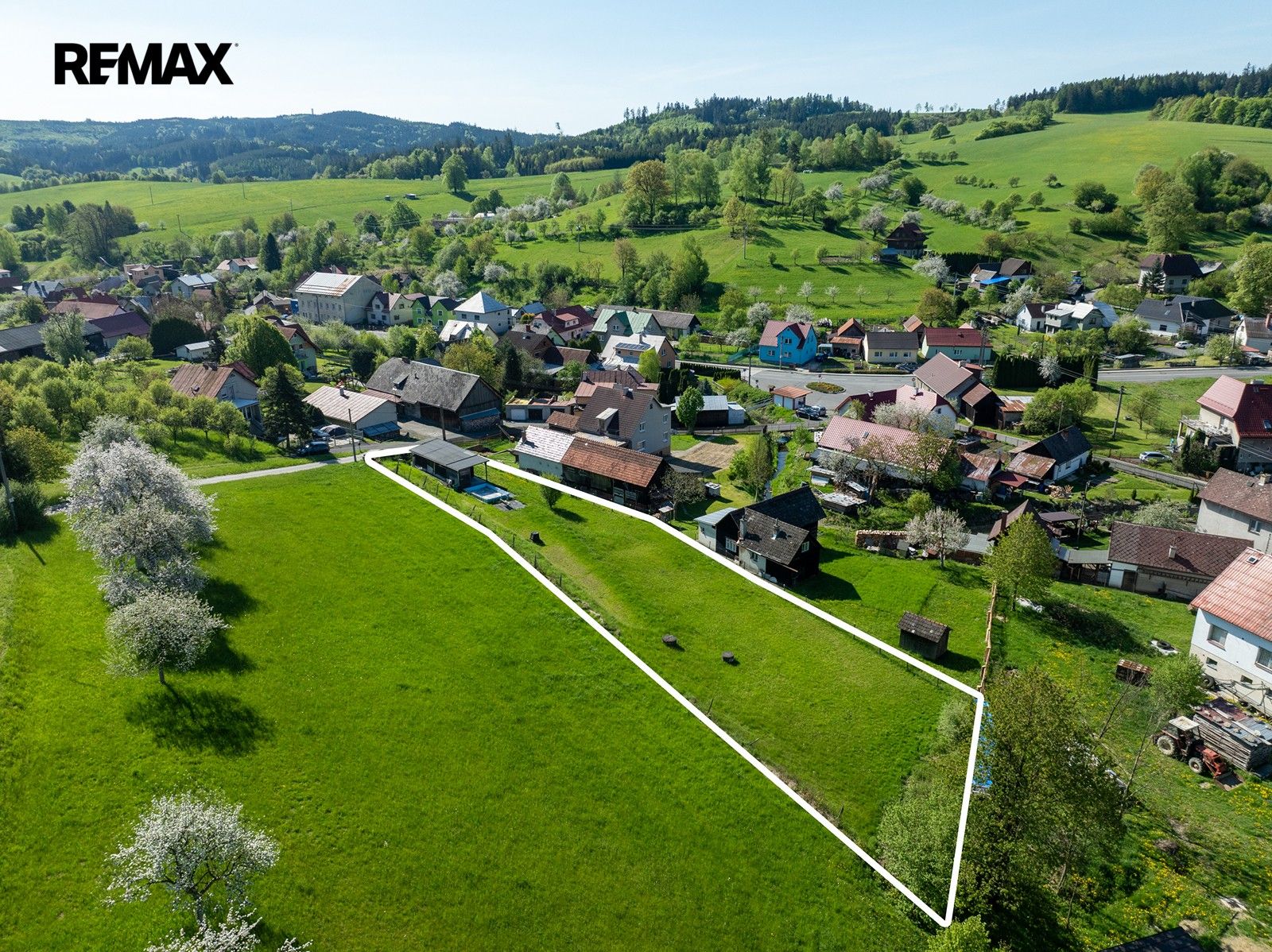 Pozemky pro bydlení, Liptál, 1 654 m² - 2