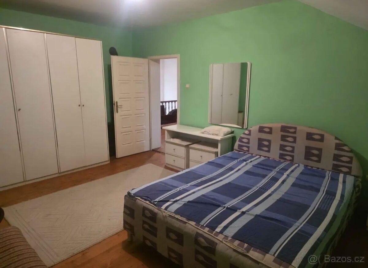 Rodinný dům · 987 66, Zahraničí - 4