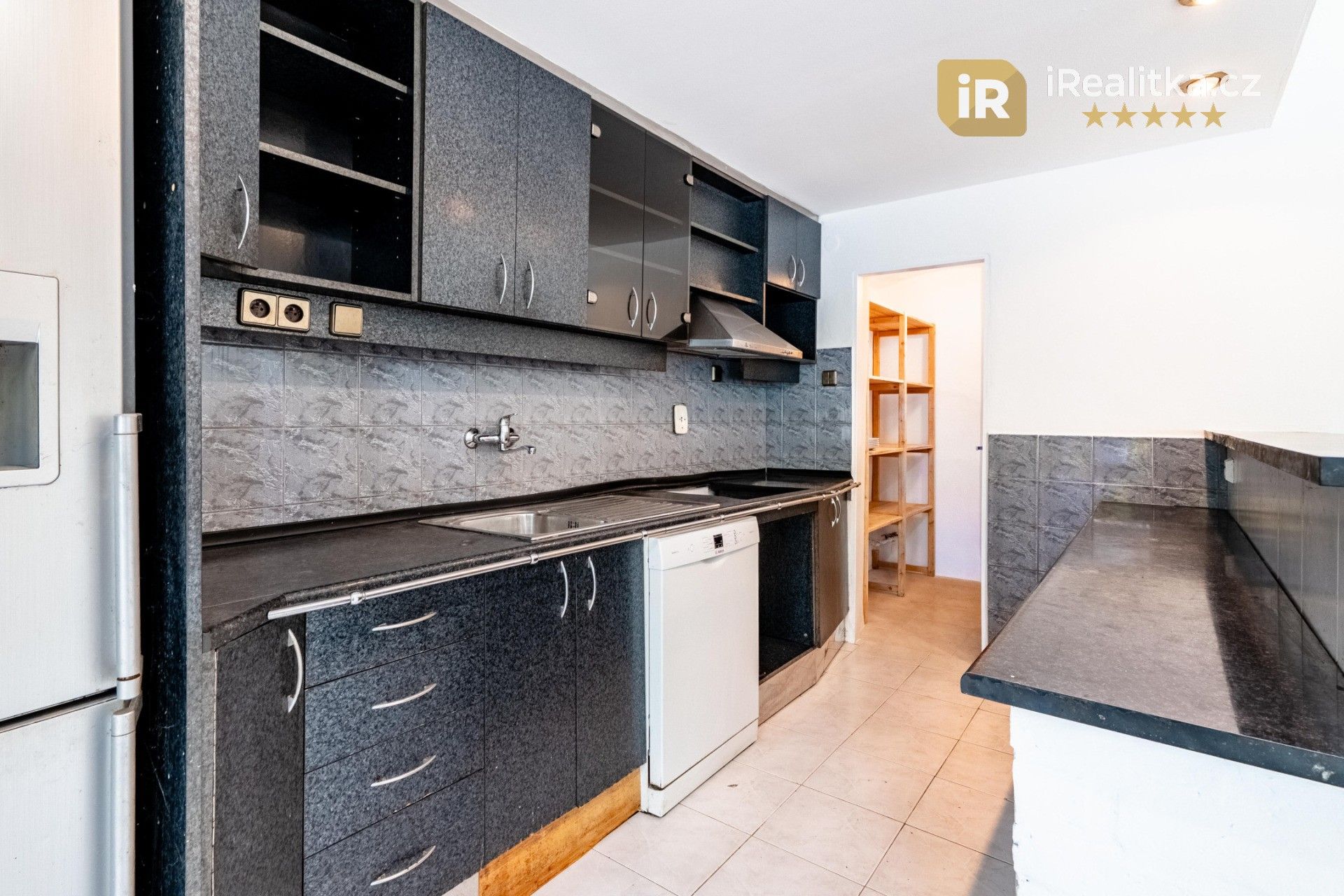 Prodej rodinný dům - Smetanova, Holice, 75 m² - 5