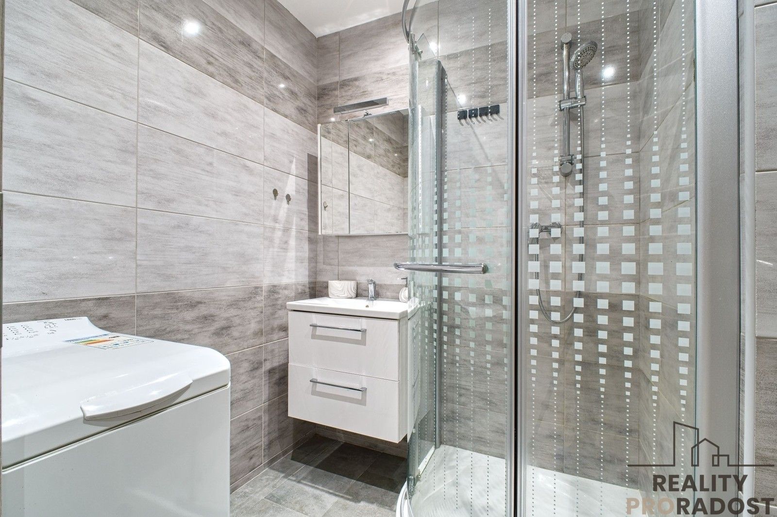 Pronájem byt 2+1 - Lískovecká, Frýdek-Místek, 66 m²