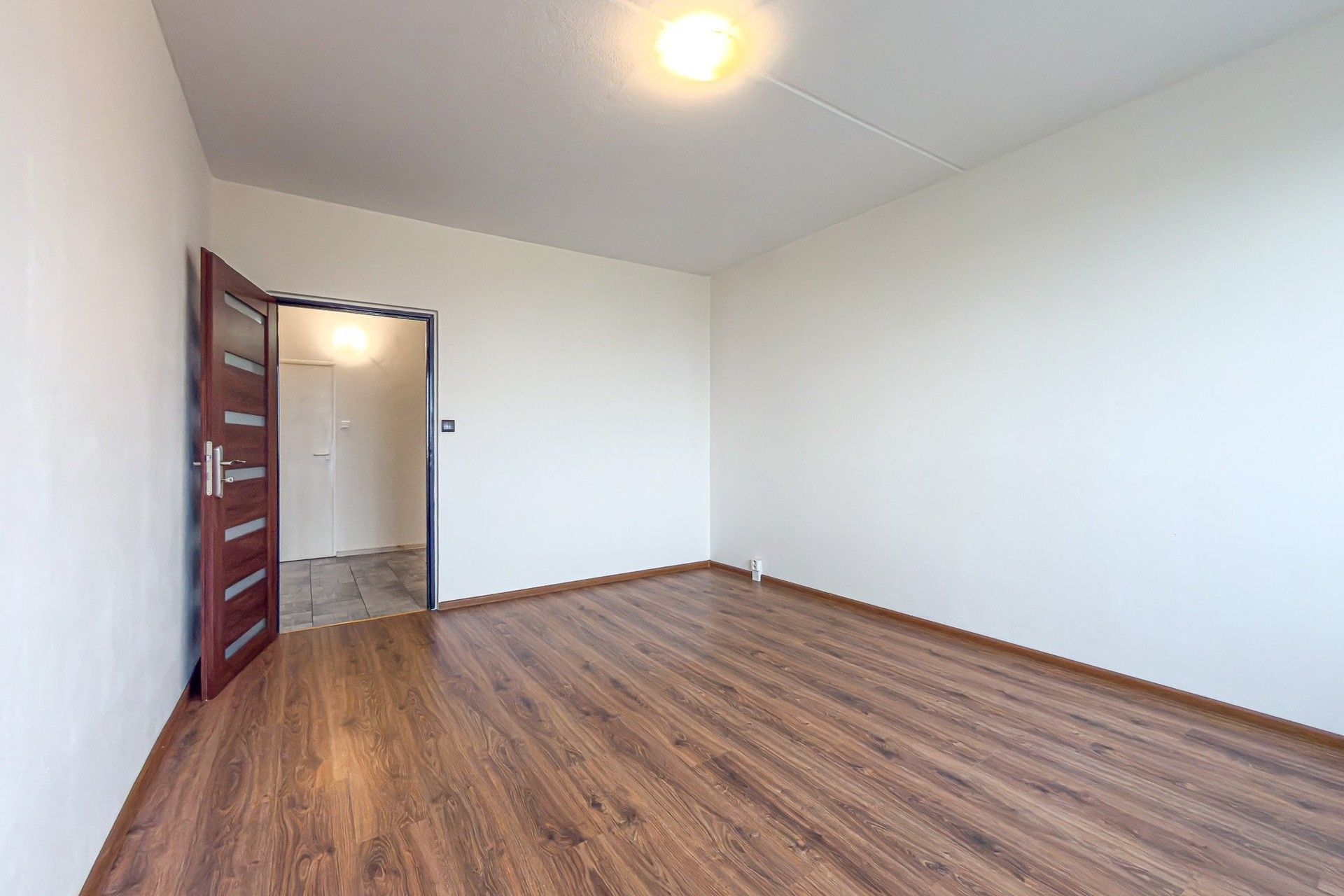 Pronájem byt 2+1 - Zahradní, Chomutov, 60 m²