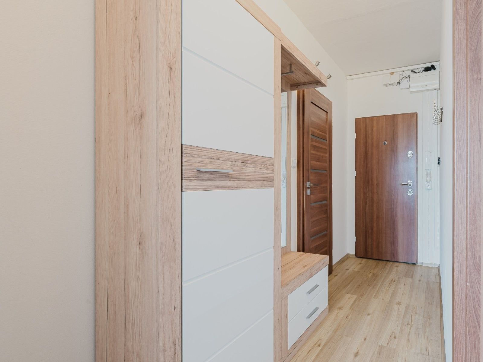 Prodej byt 1+1 - Palackého třída, Pardubice, 40 m²